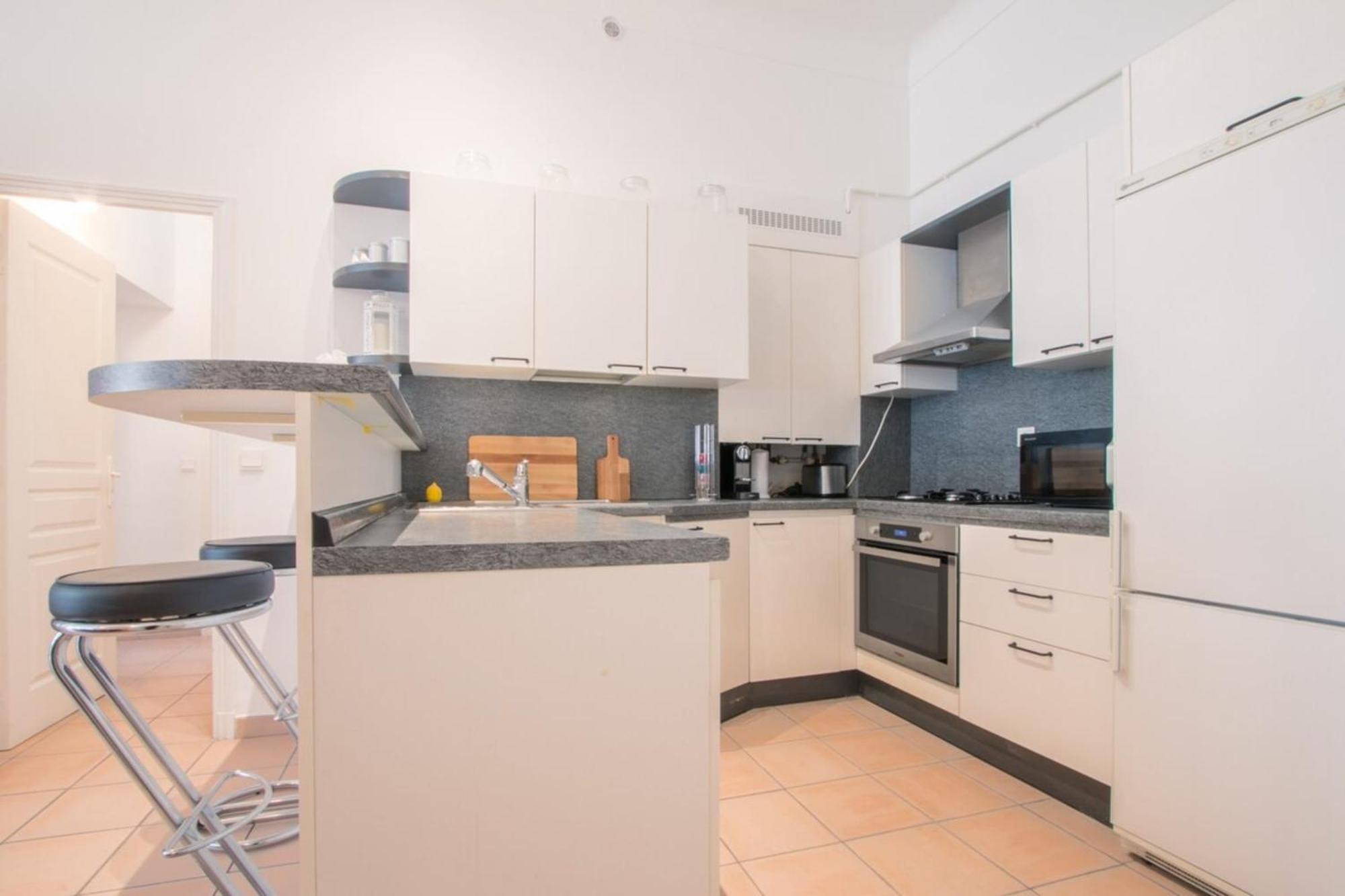 Spacious 2-Bedroom In The Centre Of Menton Kültér fotó